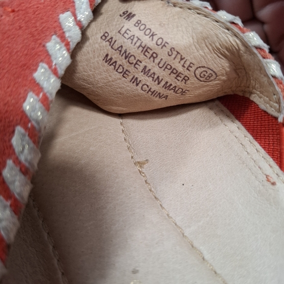 Aerosoles Red Gold Suede Leather Tassel Slip On Wedge Sandals Size 9 - Picture 8 of 10